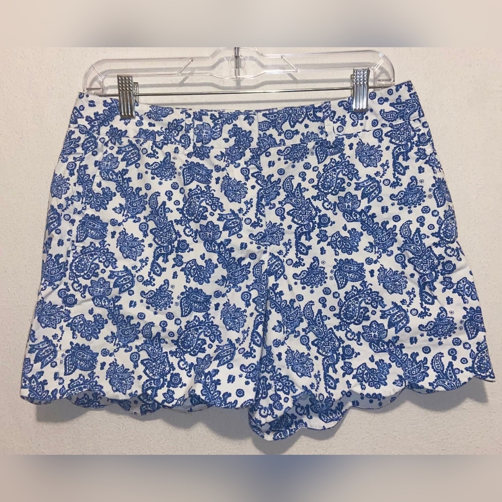 Blue and White Floral Women Shorts By J. McLaughin